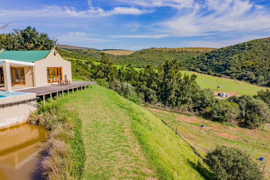 8 Bedroom Property for Sale in Elandsrivier Eastern Cape